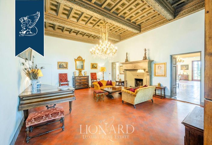 Image No.17-7 Bed Villa for sale