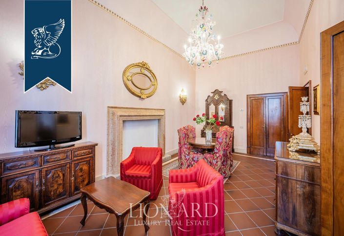 Image No.13-Un hôtel de 27 chambres à vendre à Ferrara