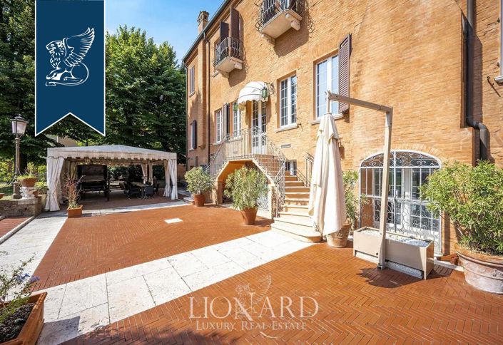 Image No.2-Un hôtel de 27 chambres à vendre à Ferrara