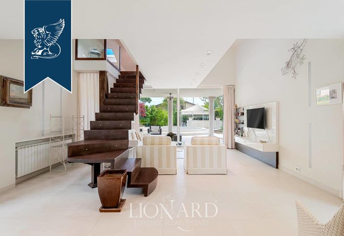 Image No.13-5 Bed Villa for sale