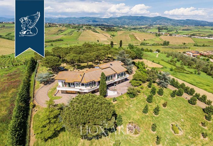 Image No.2-4 Bed Villa for sale