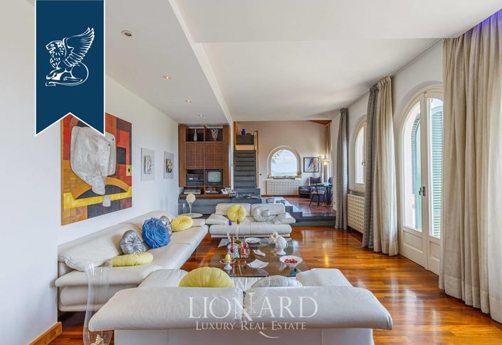 Image No.8-4 Bed Villa for sale