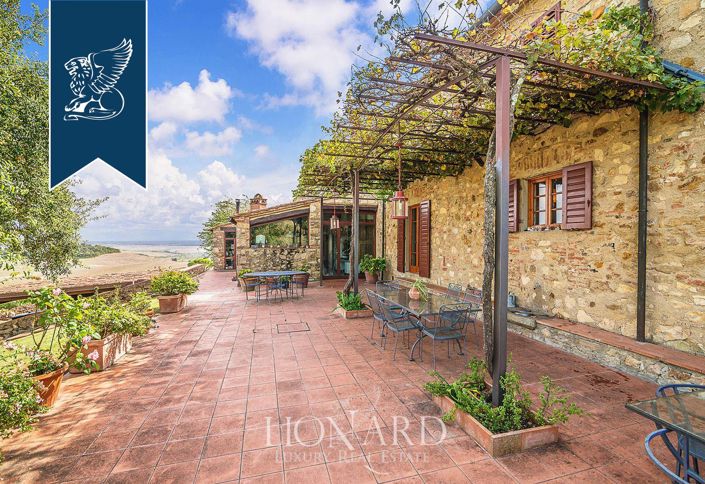 Image No.2-5 Bed Country House for sale