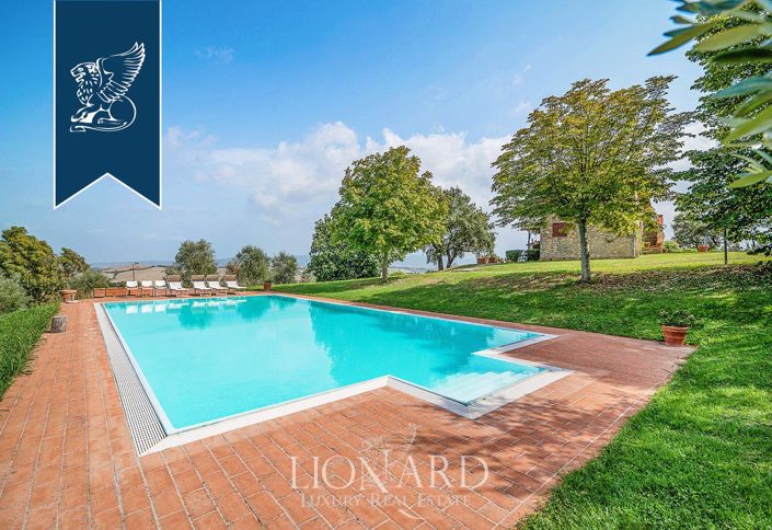 Image No.5-5 Bed Country House for sale