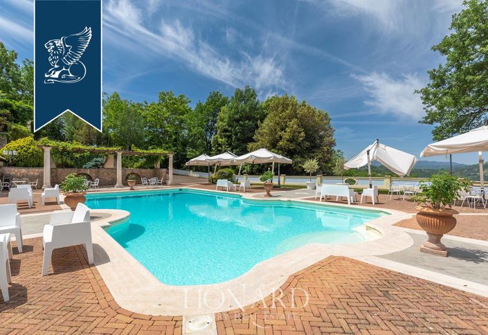 Image No.10-6 Bed Villa for sale