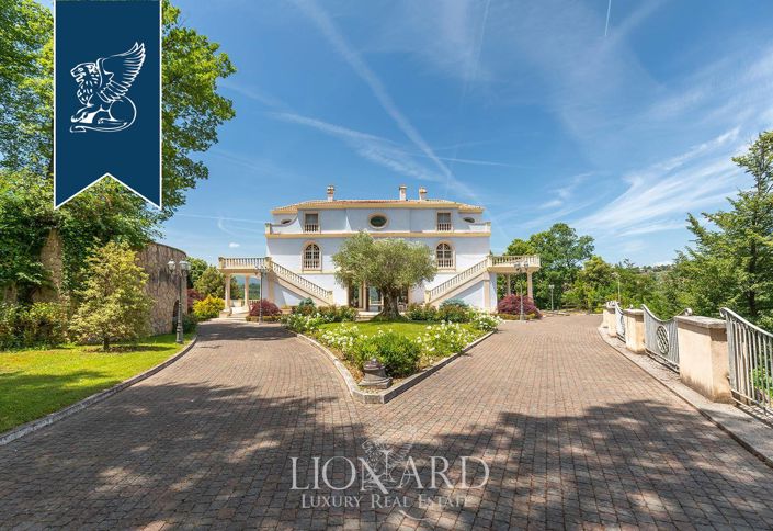 Image No.11-6 Bed Villa for sale