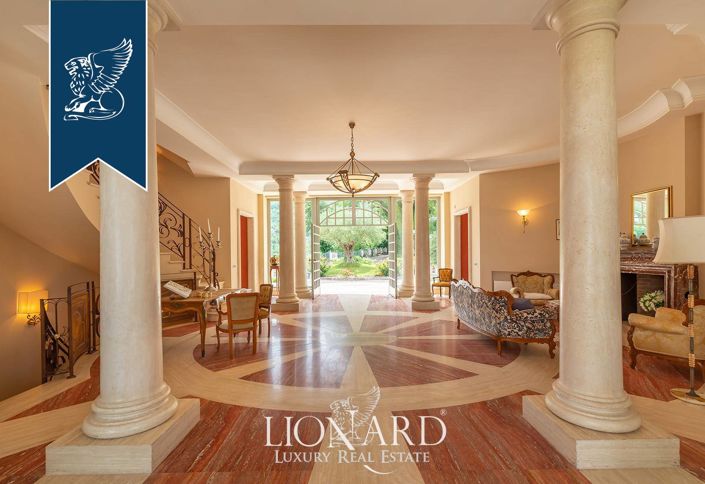 Image No.15-6 Bed Villa for sale