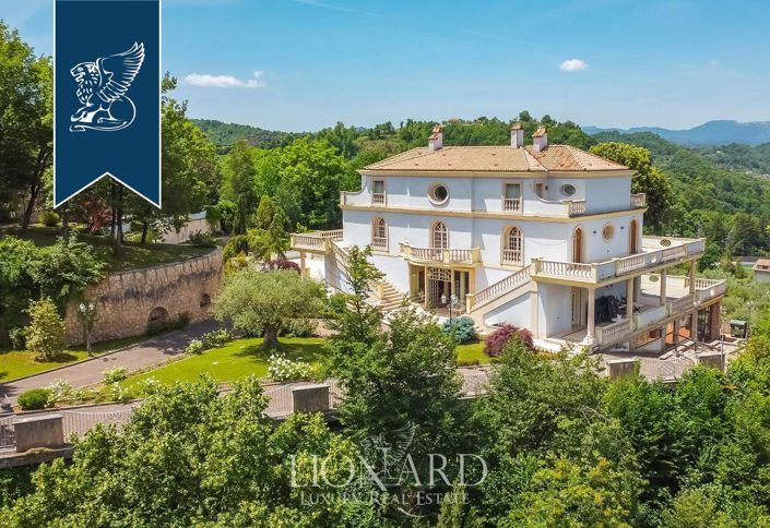 Image No.5-6 Bed Villa for sale