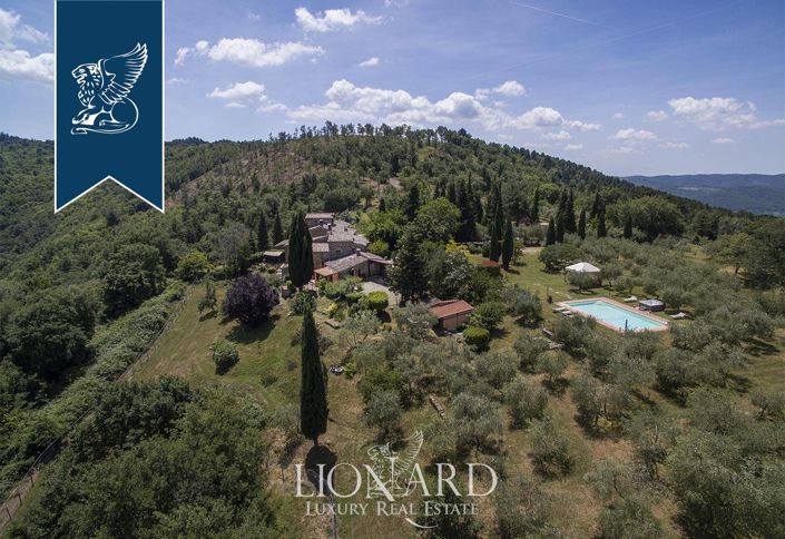 Image No.1-7 Bed Country House for sale