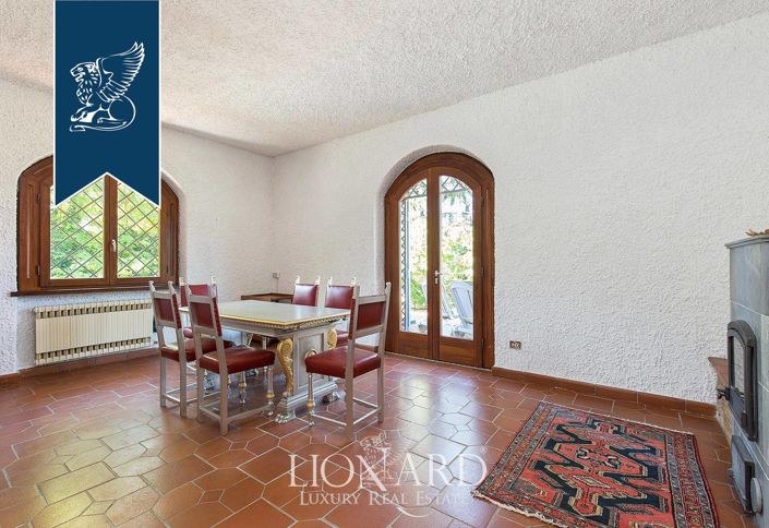 Image No.17-4 Bed Villa for sale