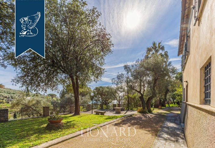 Image No.20-Villa de 7 chambres à vendre à Lavagna