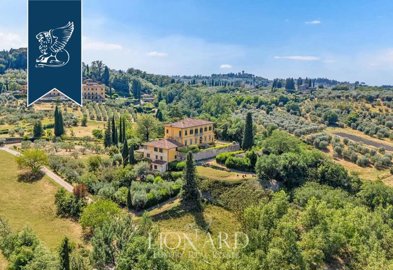 1 - Florence, Villa