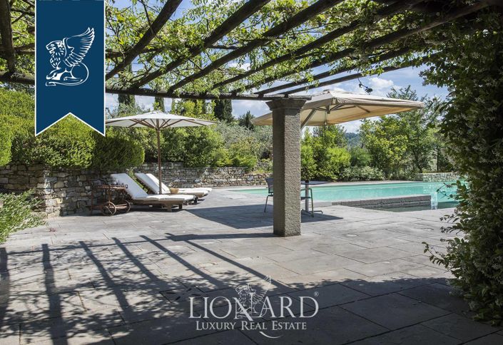 Image No.16-8 Bed Villa for sale