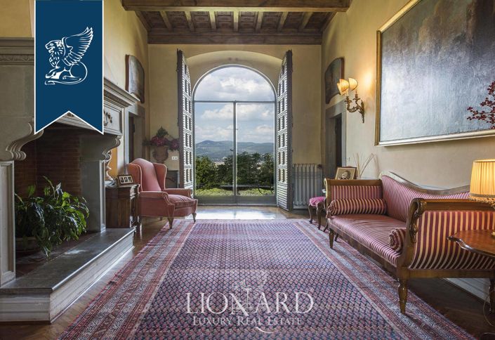 Image No.29-8 Bed Villa for sale