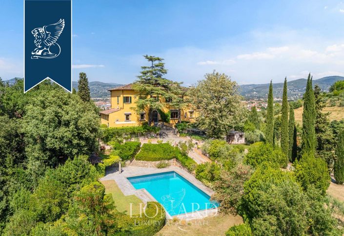 Image No.3-8 Bed Villa for sale