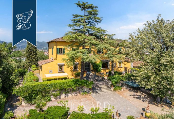 Image No.4-8 Bed Villa for sale