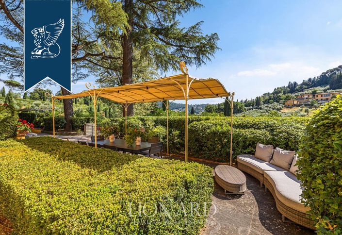 Image No.4-8 Bed Villa for sale