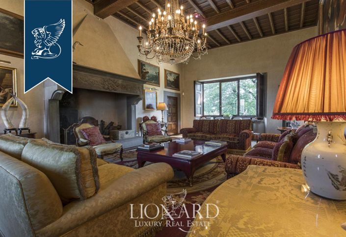 Image No.41-8 Bed Villa for sale