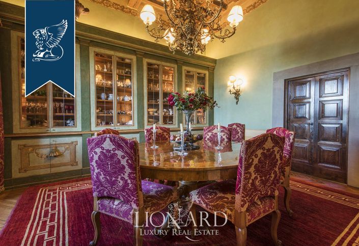 Image No.46-8 Bed Villa for sale