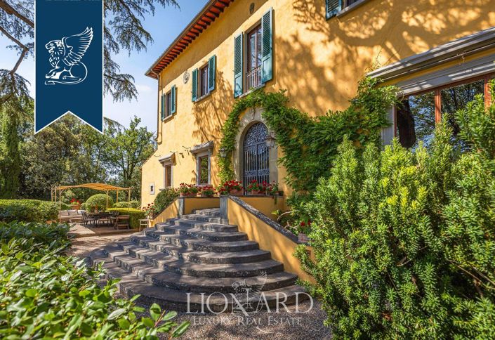 Image No.5-8 Bed Villa for sale