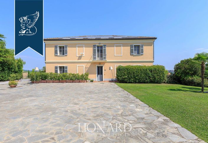 Image No.21-Un hôtel de 24 chambres à vendre à Vignale Monferrato