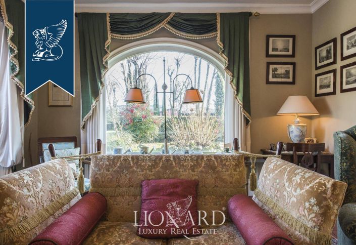 Image No.27-5 Bed Villa for sale