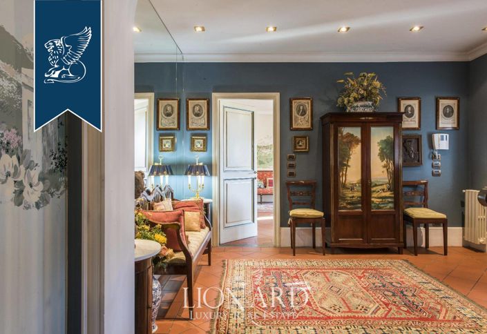 Image No.34-5 Bed Villa for sale