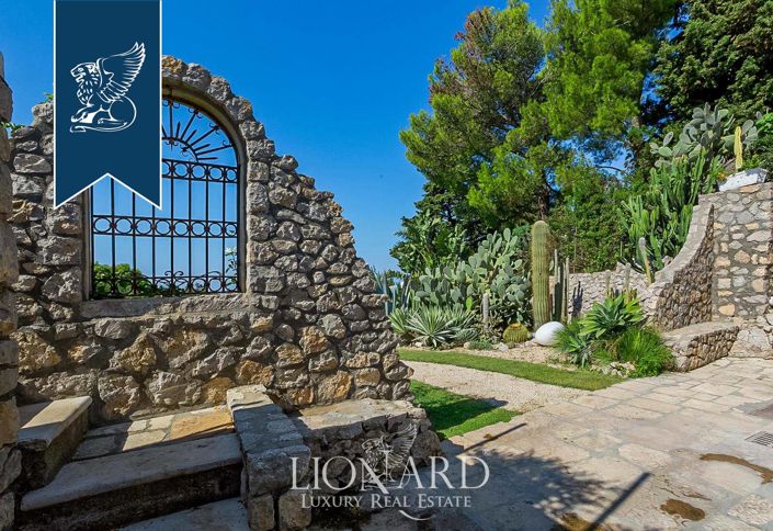 Image No.40-6 Bed Villa for sale