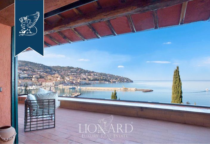 Image No.1-Villa de 10 chambres à vendre à Monte Argentario