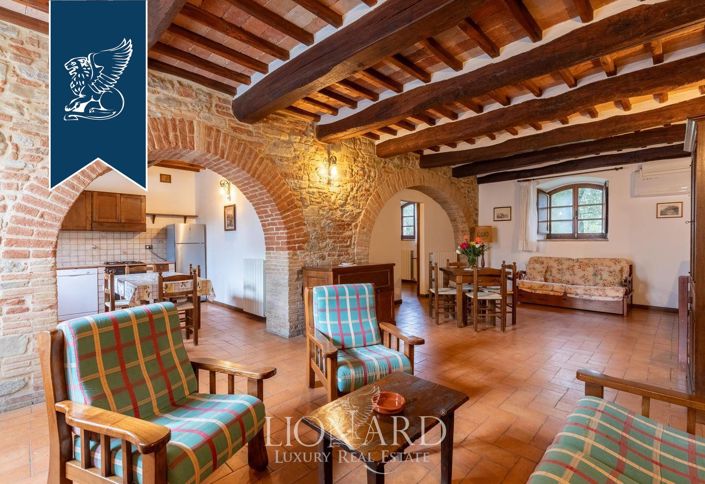 Image No.11-20 Bed Hotel for sale