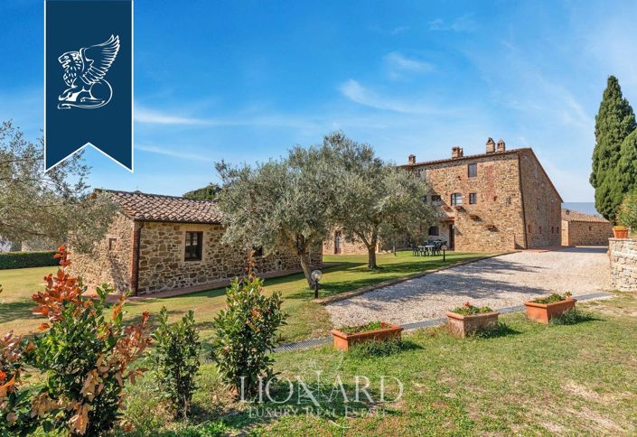 Image No.4-20 Bed Hotel for sale