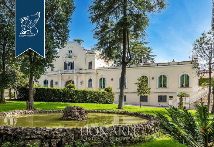 Image No.6-21 Bed Villa for sale