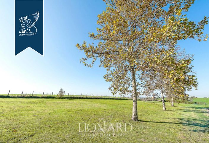 Image No.10-Ferme de 8 chambres à vendre à Rome