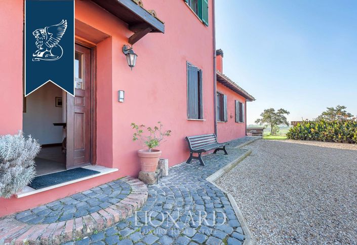 Image No.16-Ferme de 8 chambres à vendre à Rome