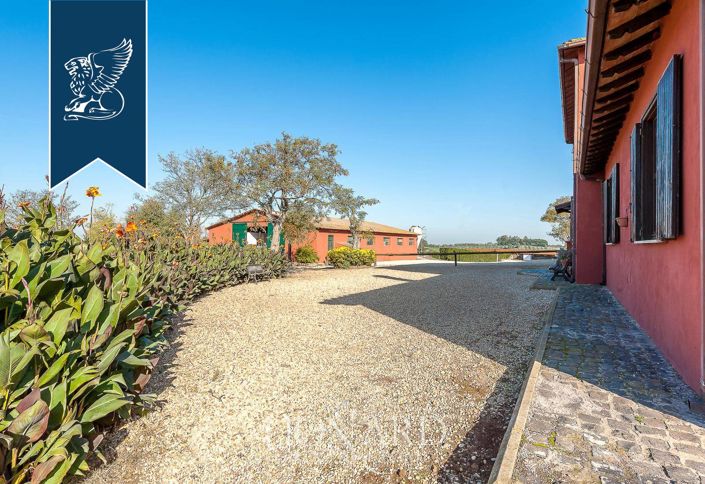 Image No.18-Ferme de 8 chambres à vendre à Rome