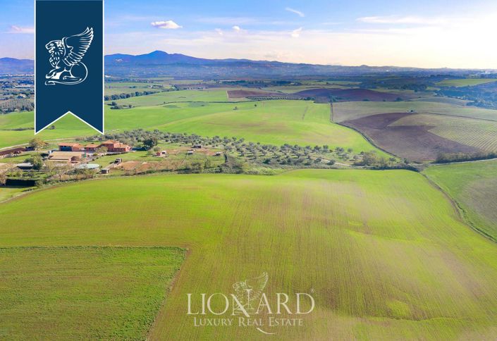 Image No.2-Ferme de 8 chambres à vendre à Rome