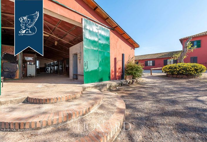 Image No.28-Ferme de 8 chambres à vendre à Rome