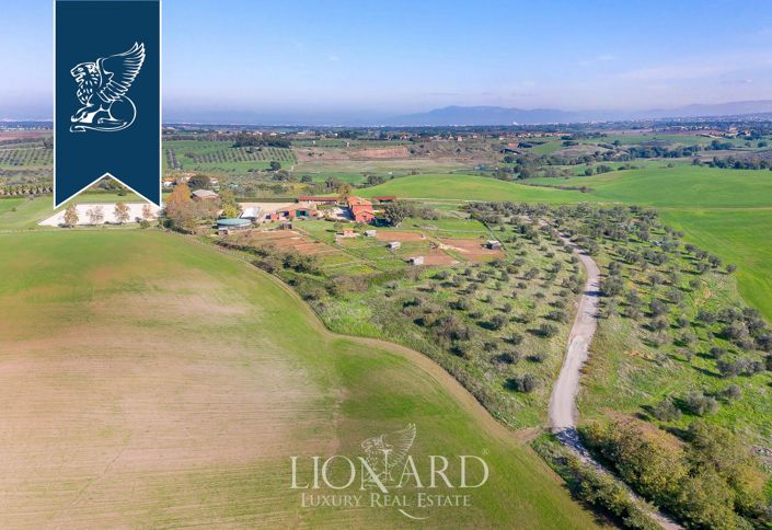 Image No.35-Ferme de 8 chambres à vendre à Rome