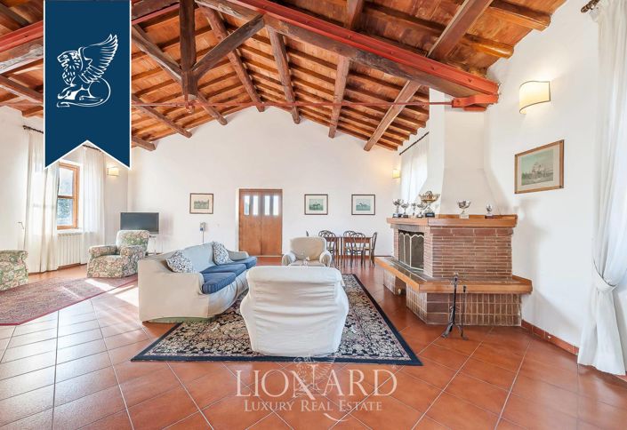 Image No.44-Ferme de 8 chambres à vendre à Rome