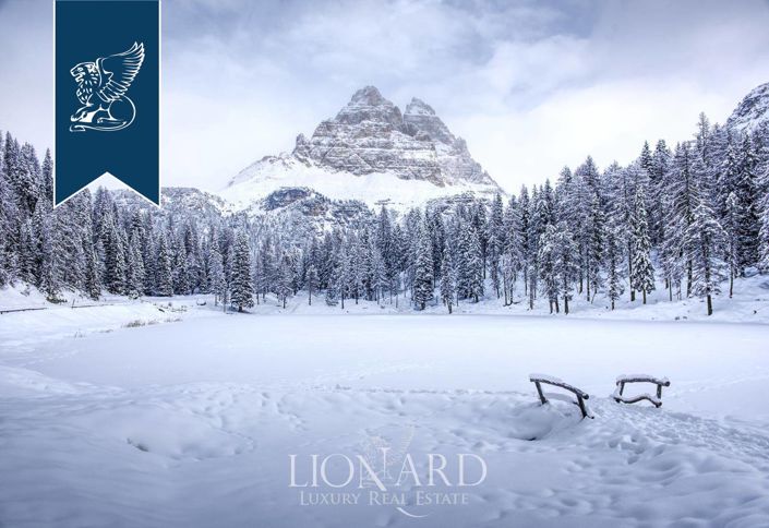 Image No.18-14 Bed Hotel for sale