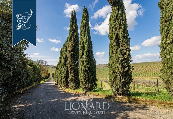 Image No.20-12 Bed Villa for sale