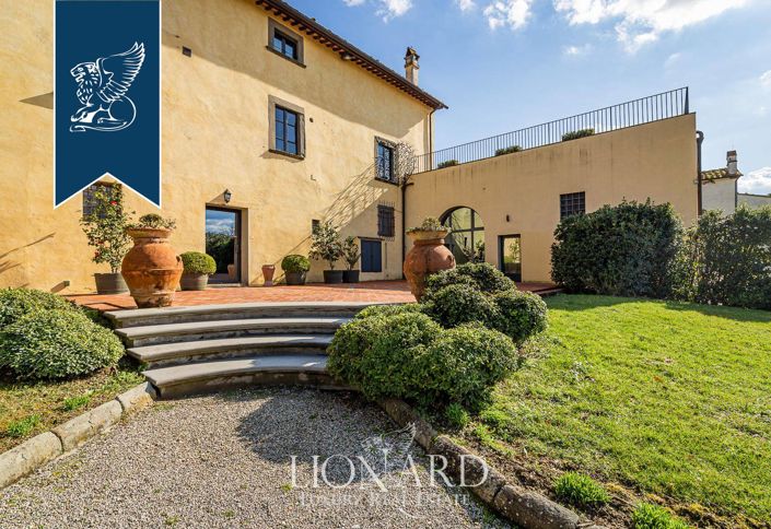 Image No.22-12 Bed Villa for sale