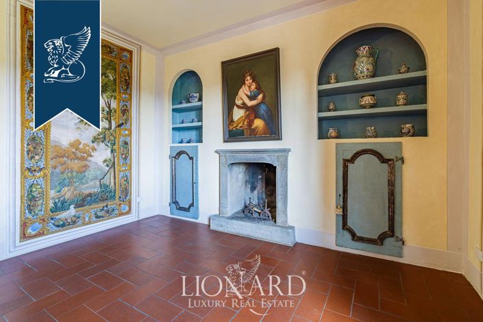 Image No.34-12 Bed Villa for sale