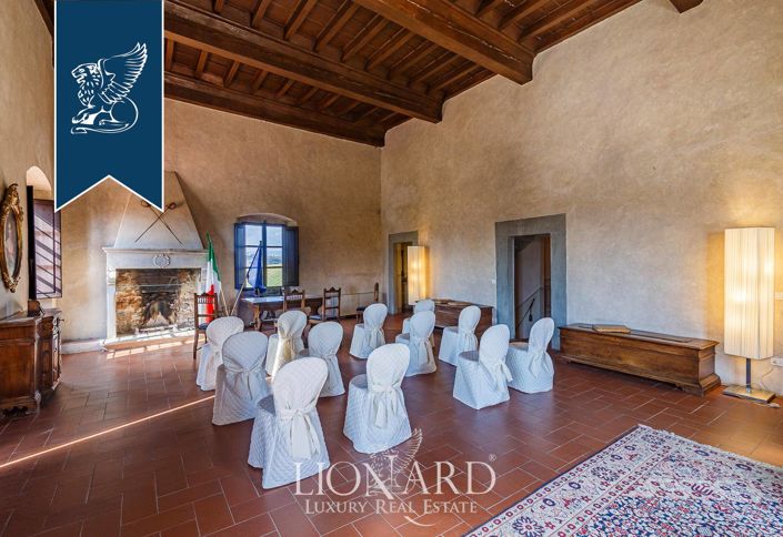 Image No.35-12 Bed Villa for sale