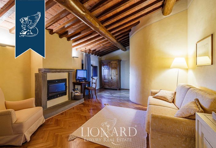 Image No.47-12 Bed Villa for sale