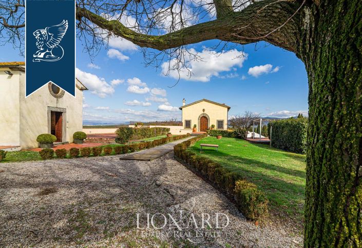 Image No.9-12 Bed Villa for sale