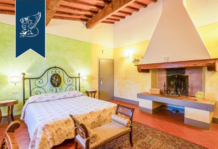 Image No.11-Ferme de 19 chambres à vendre à Montevarchi