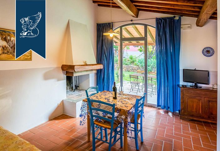 Image No.14-Ferme de 19 chambres à vendre à Montevarchi