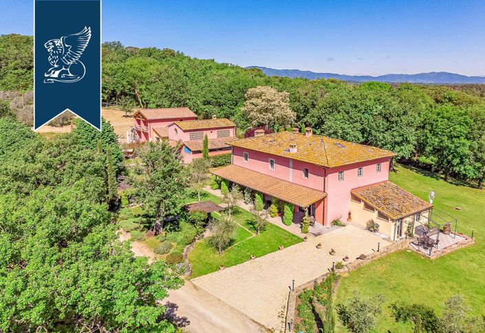 Image No.3-Ferme de 19 chambres à vendre à Montevarchi