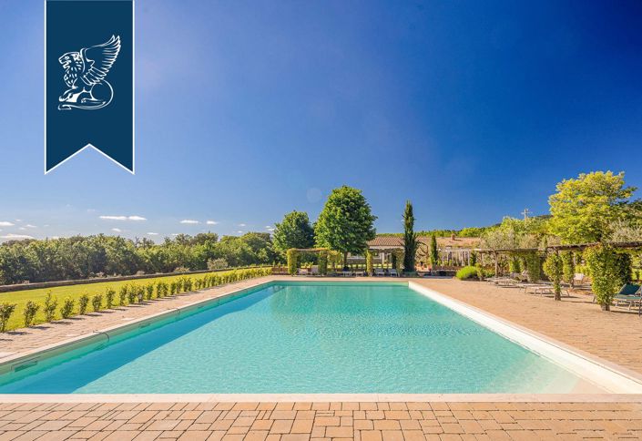 Image No.5-Ferme de 19 chambres à vendre à Montevarchi